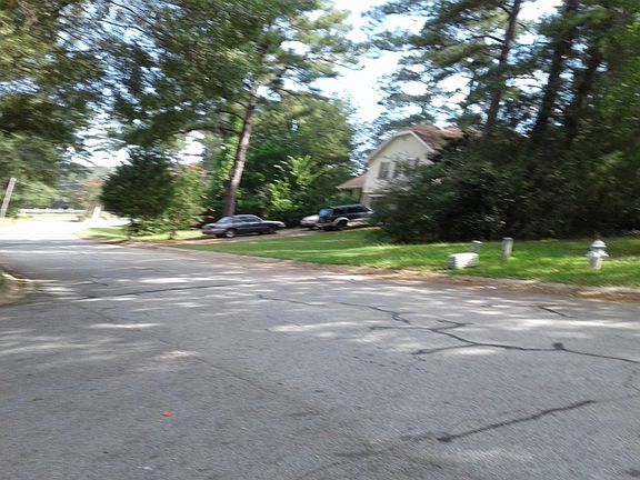 5th image of 3295 Colony Dr SE