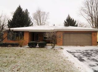 1617 Indian Trail Dr, Naperville, IL 60565