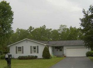 606 Cayuga Creek Rd, Alden, NY 14004