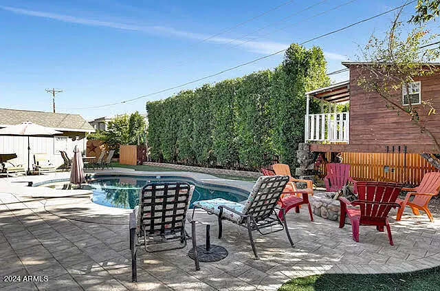 3 bed, 2.0 bath, 1987 sqft, $3,500 — Photo 3