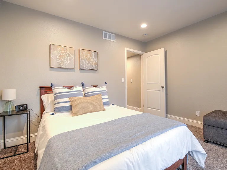 4801 Pasarobles Dr #4 — Photo 22