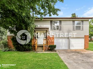 200 Phyllisaire Ct, Saint Peters, MO