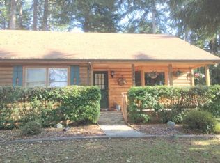 17363 Blueberry Dr, Brookings, OR 97415