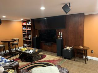 1 Cushing Dr, Essex Jct, VT 05452