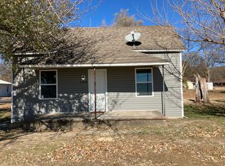 508 State Hwy W, Oran, MO 63771