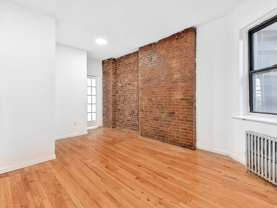 1st image of 630 E 9th St APT 15