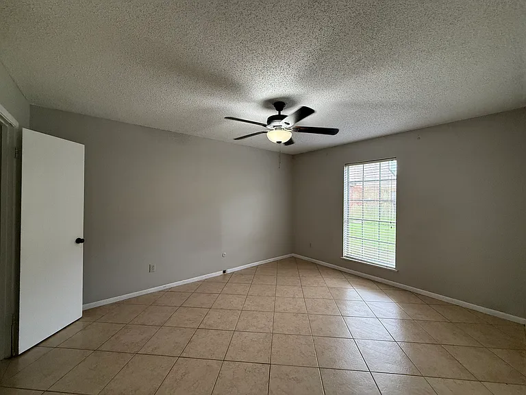 329 Pinchback Rd — Photo 10