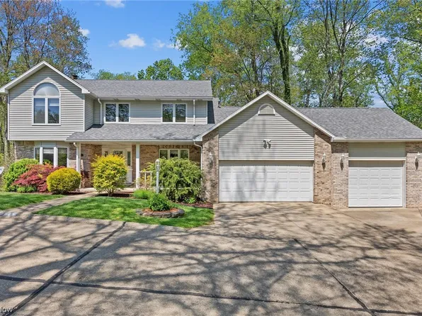 384 Eastview Dr, Parkersburg, WV 26104