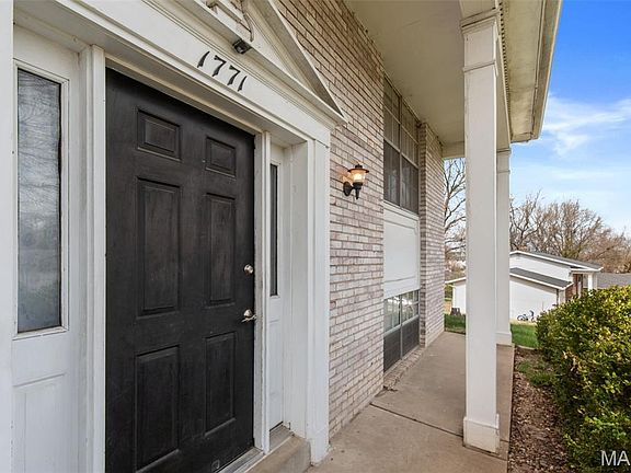 3rd image of 1771 Redcoat Dr