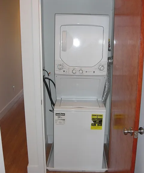 2713 W Girard Ave #2R — Photo 9