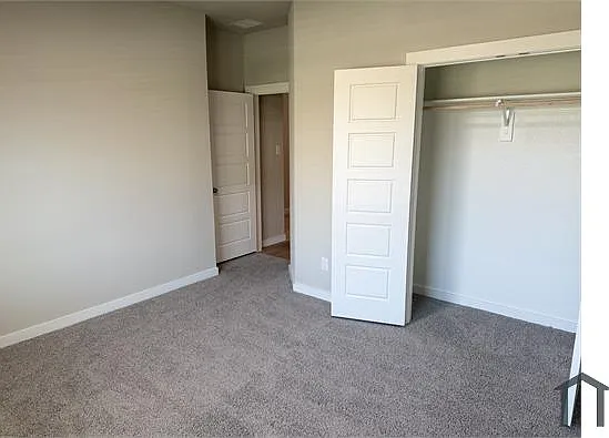 986 Olive Dr — Photo 10