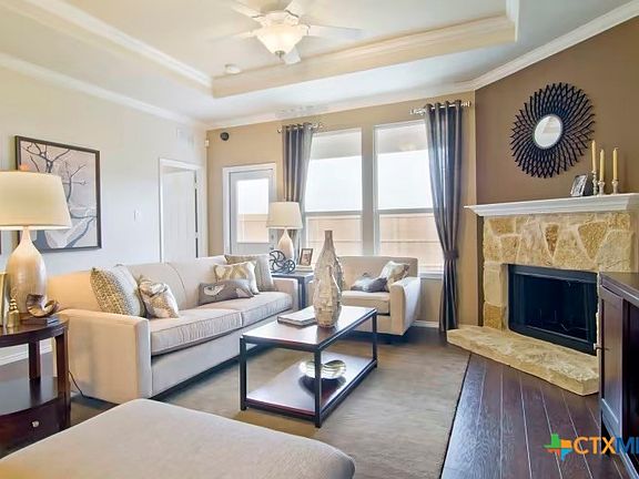 3rd image of 1575 Laila Ln
