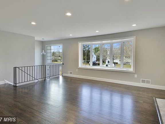 2nd image of 3109 Jessie Ct