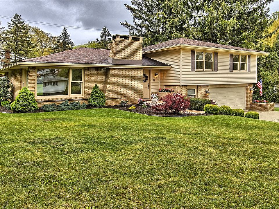 1st image of 400 Pleasant Dr