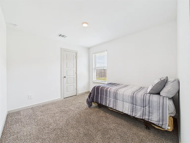 1127 Curly Angora Ct — Photo 18