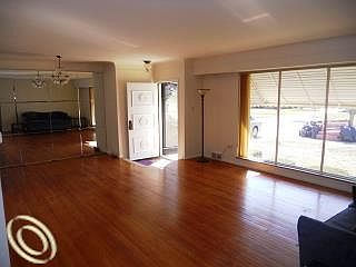 2nd image of 27528 Barkley St
