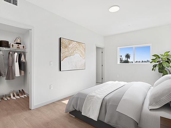 5th image of 2523 S Orange Dr #2523