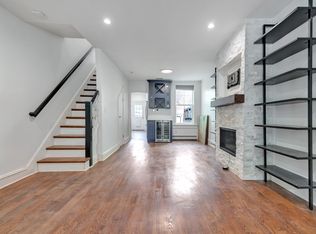 910 3rd St NE, Washington, DC 20002