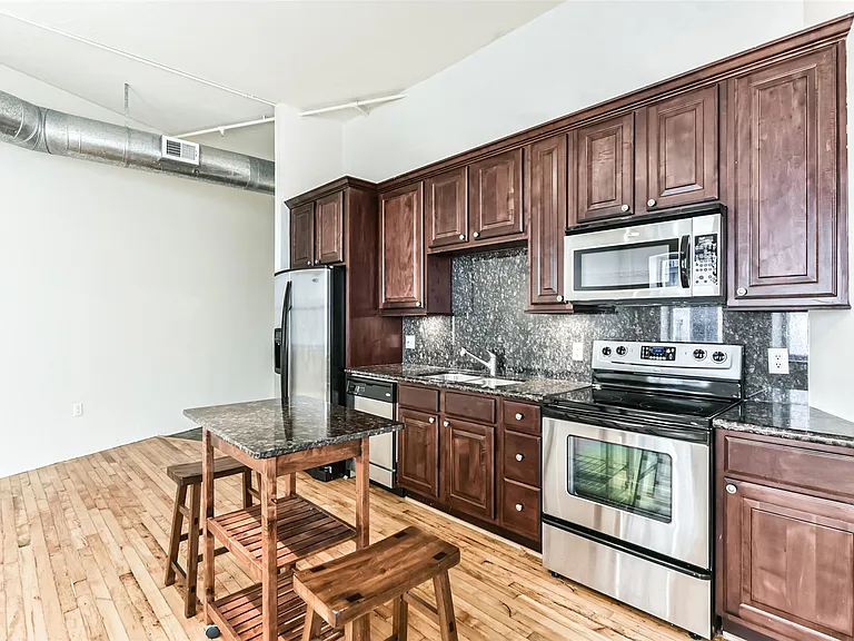 705 Main St #511 — Photo 5