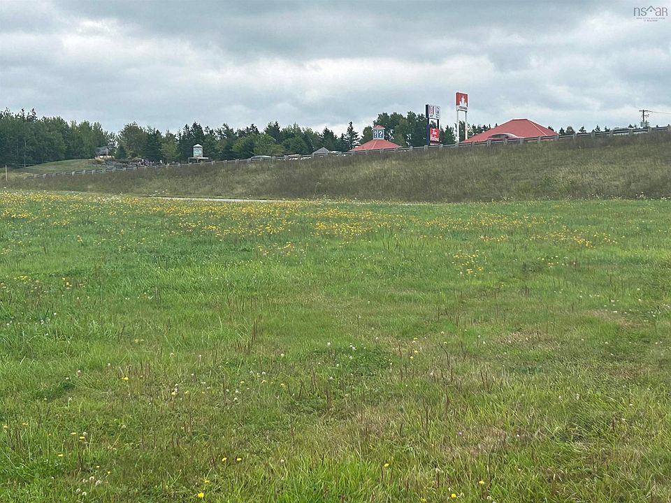 2nd image of Main St W