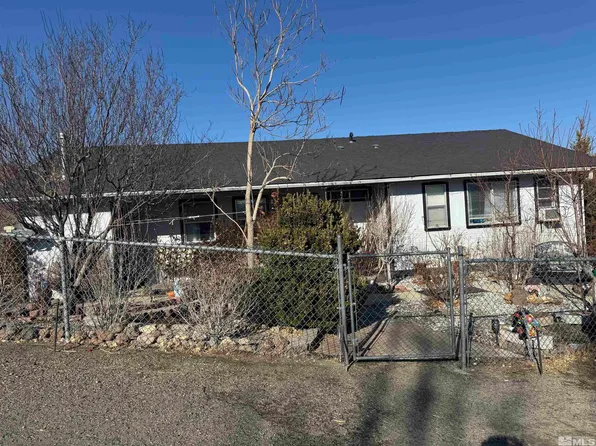 213 Grosh Ave, Dayton, NV 89403