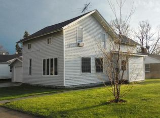 911 E 7th St, Merrill, WI 54452