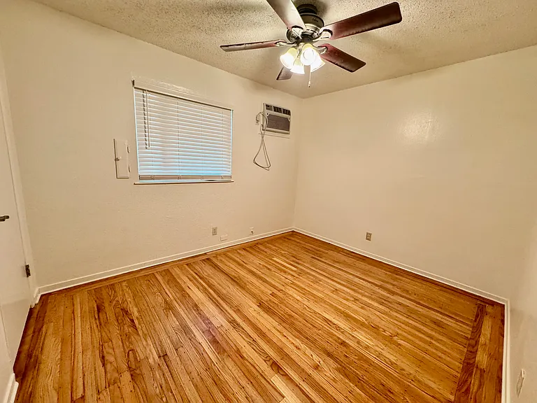 2715 S St #1 — Photo 5