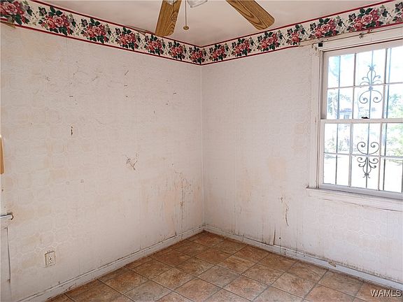 5th image of 3992 Stillman Blvd