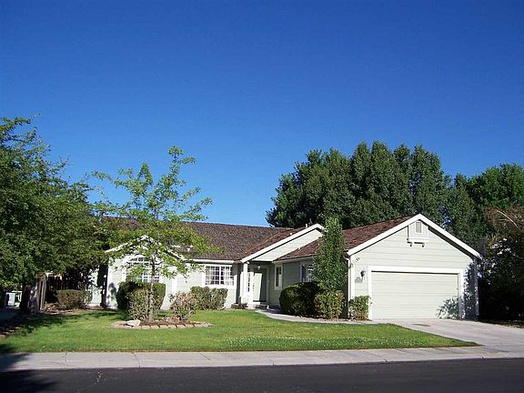 2nd image of 1756 Lantana Dr
