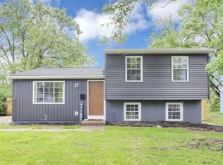 2949 Fleet Rd, Columbus, OH 43232