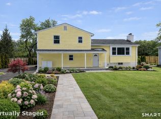 15 Dairy Farm Rd, Norwalk, CT 06851