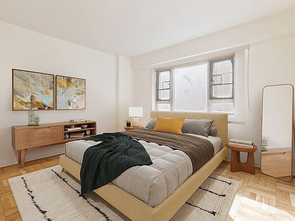 5th image of 130 Saint Edwards St APT 3B