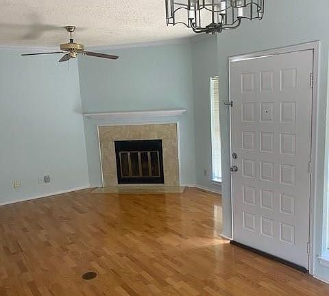 3rd image of 921 Marine Dr APT 318