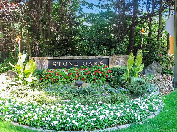 161 Stone Oaks Drive, Hartsdale, NY 10530