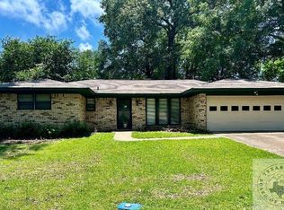 302 Overcup St, Atlanta, TX 75551