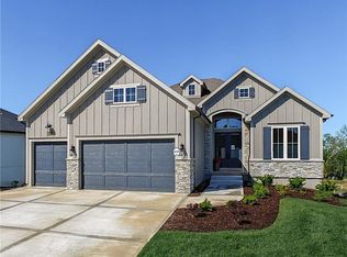 16724 Hayes St, Overland Park, KS 66085