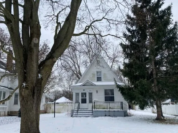 720 E 2nd St, Monroe, MI 48161