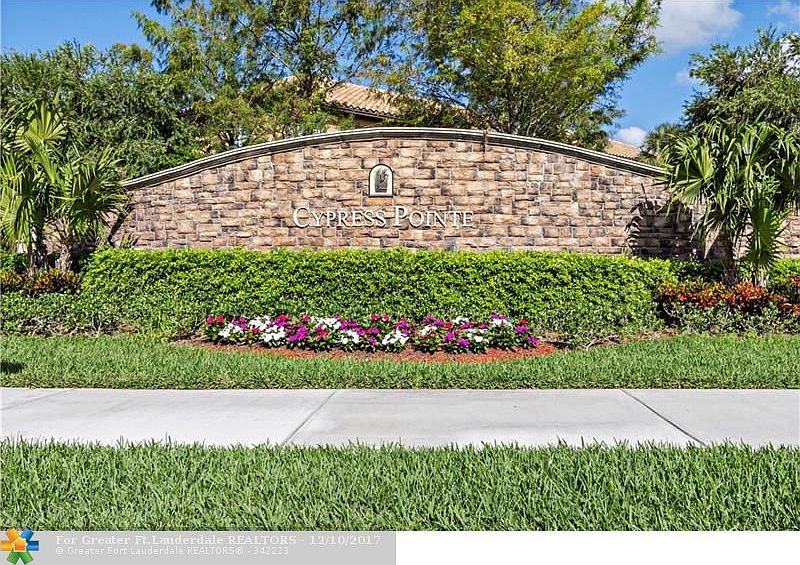 1st image of 8269 NW 127th Ln