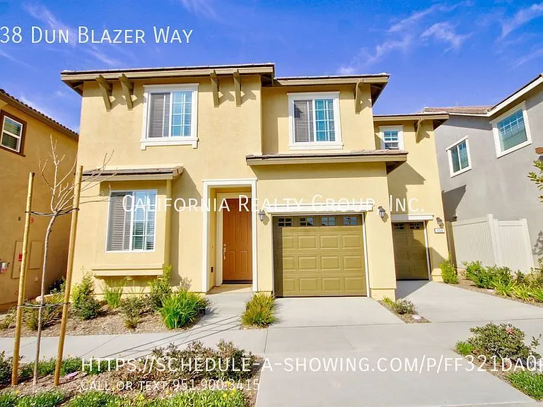 338 Dun Blazer Way — Photo 1