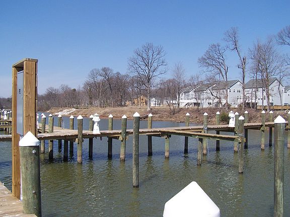 Fishing & Marina Piers