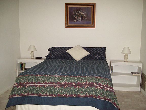 5th image of 650 Pinellas Point Dr S APT 232