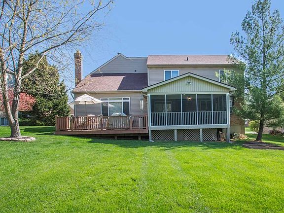 2nd image of 1502 Whispering Pines Dr