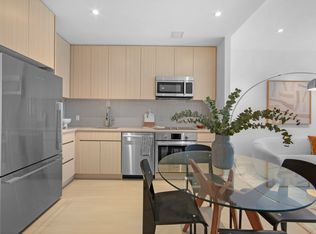 31-90 29th St #3L, Astoria, NY 11106