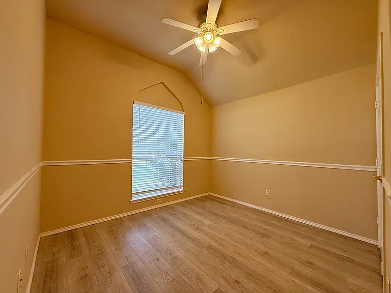 6000 Arlington Dr — Photo 29