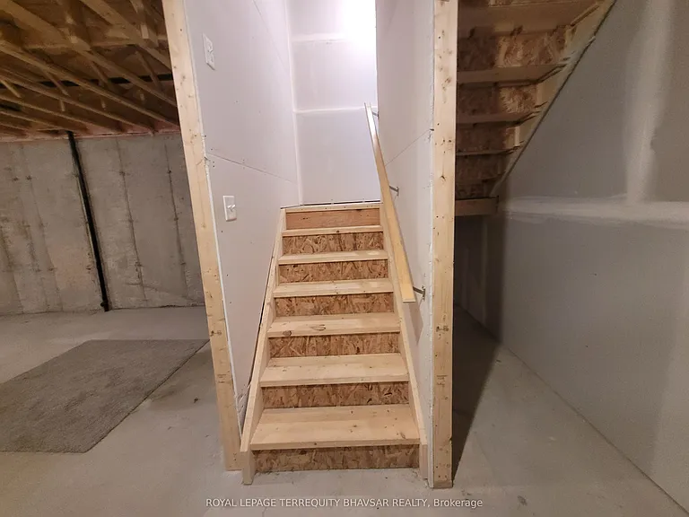 36 Woodedge Cir — Photo 31