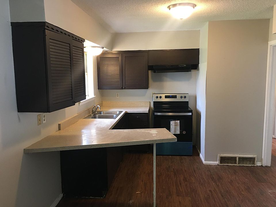 1st image of 2513 McClure St