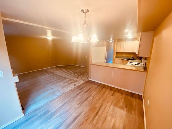 5th image of 5548 NE 89th Ave