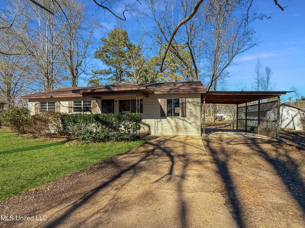 4220 Nancy St, Pearl, MS 39208