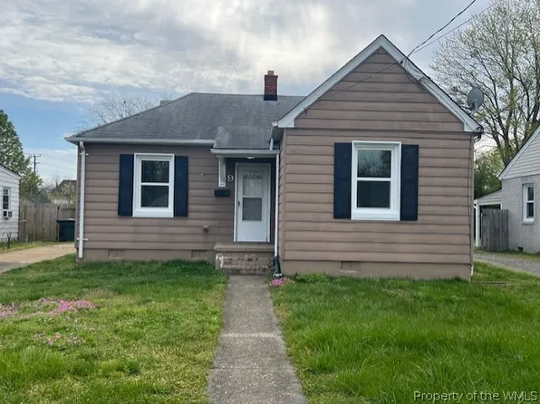9 Monroe Dr, Hampton, VA 23669