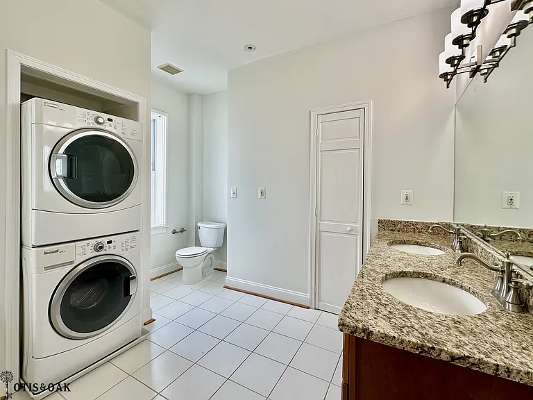 338 Elm St NW — Photo 28